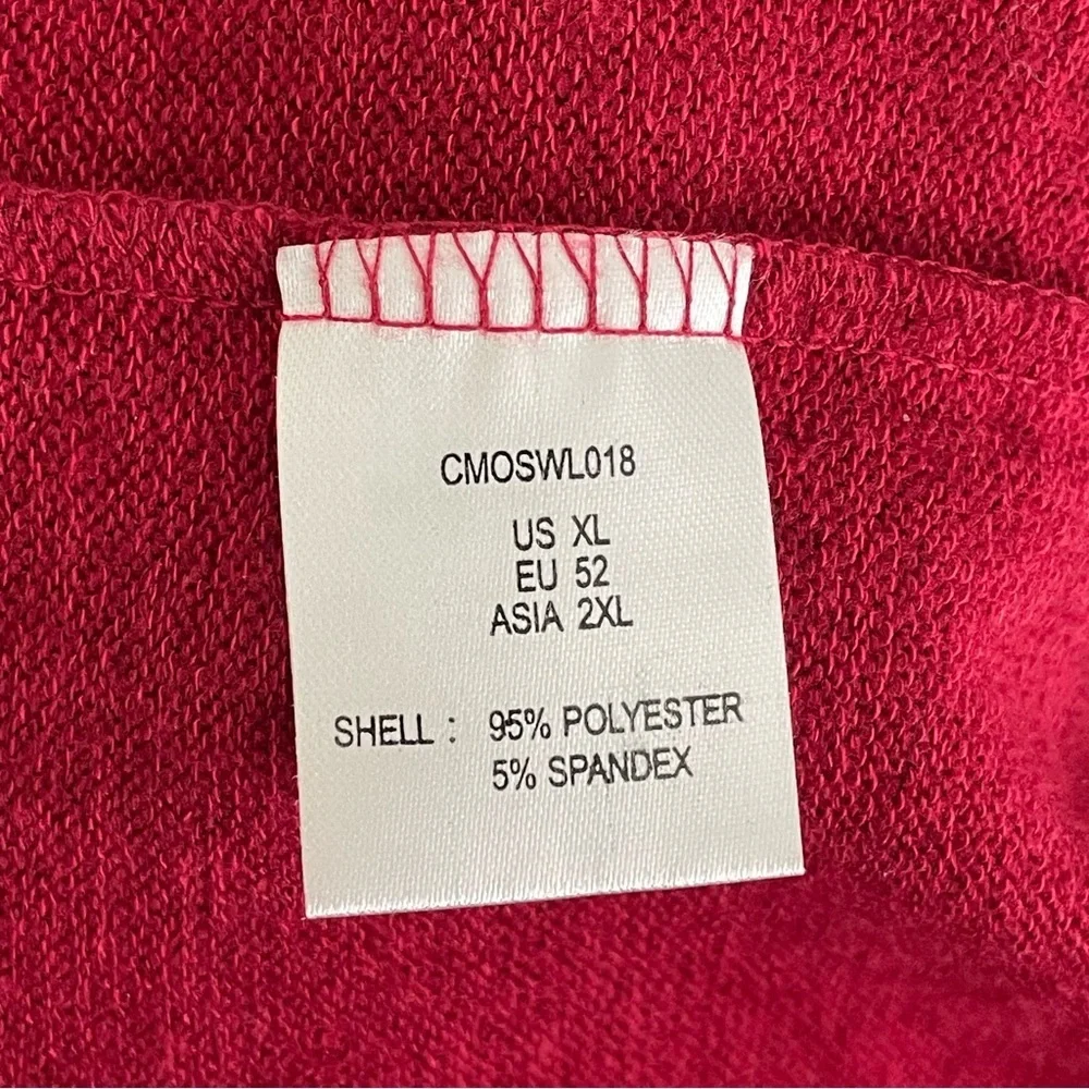 Men’s Red V-Neck Sweater Size XL Transitional Outdoor Casual Cozy Preppy Y2K‎